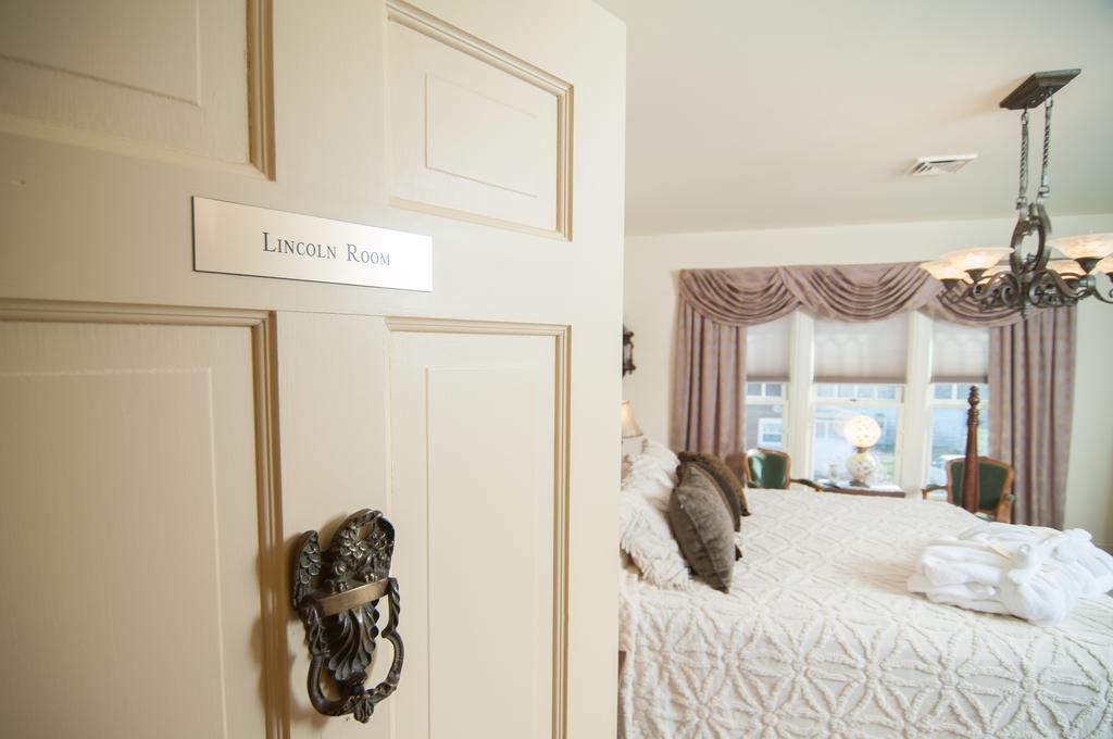 Greene Gables Inn White Hall 外观 照片